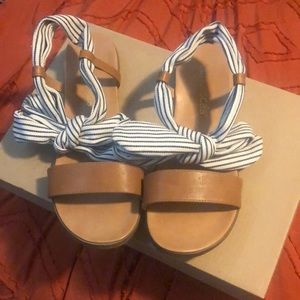 Francesca’s bow sandals